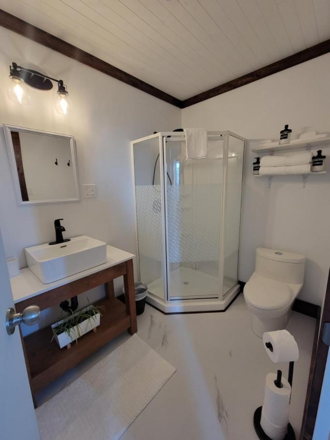 Stone House Kenora Apartamento Exterior foto