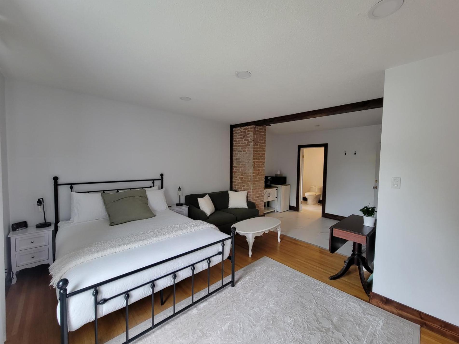 Stone House Kenora Apartamento Exterior foto