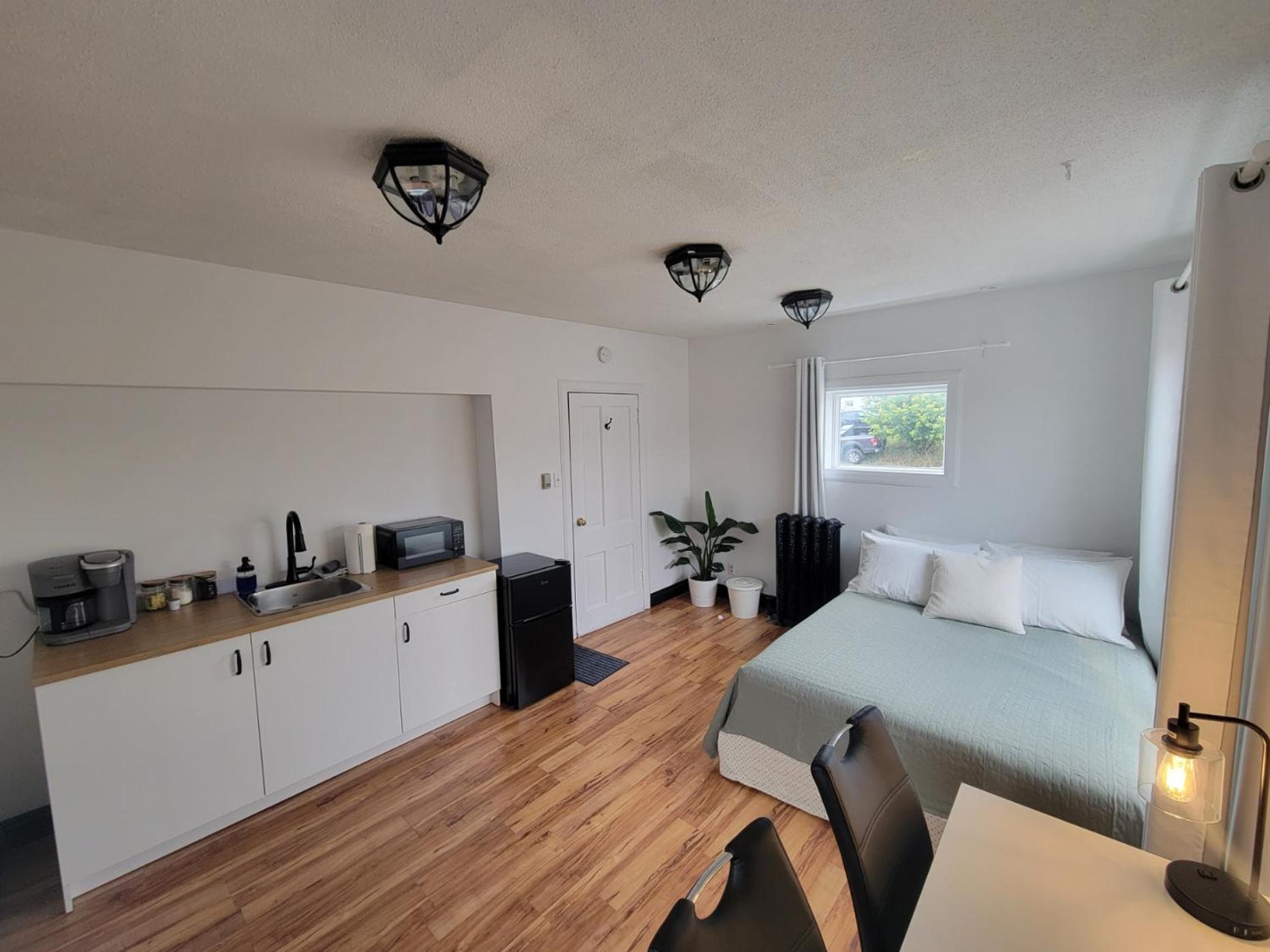 Stone House Kenora Apartamento Exterior foto